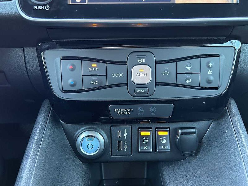 Nissan Leaf 40kWh N-CONNECTA/LED+WINTER/PRO PILOT